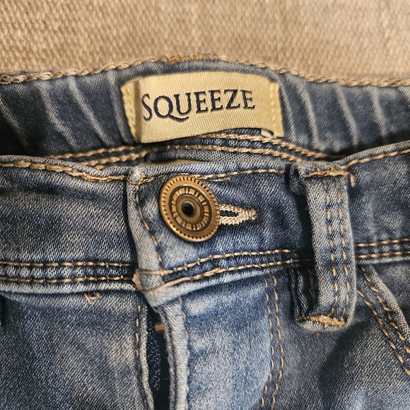 Girls Squeeze Jeans Size 5 - Picture 2 of 6